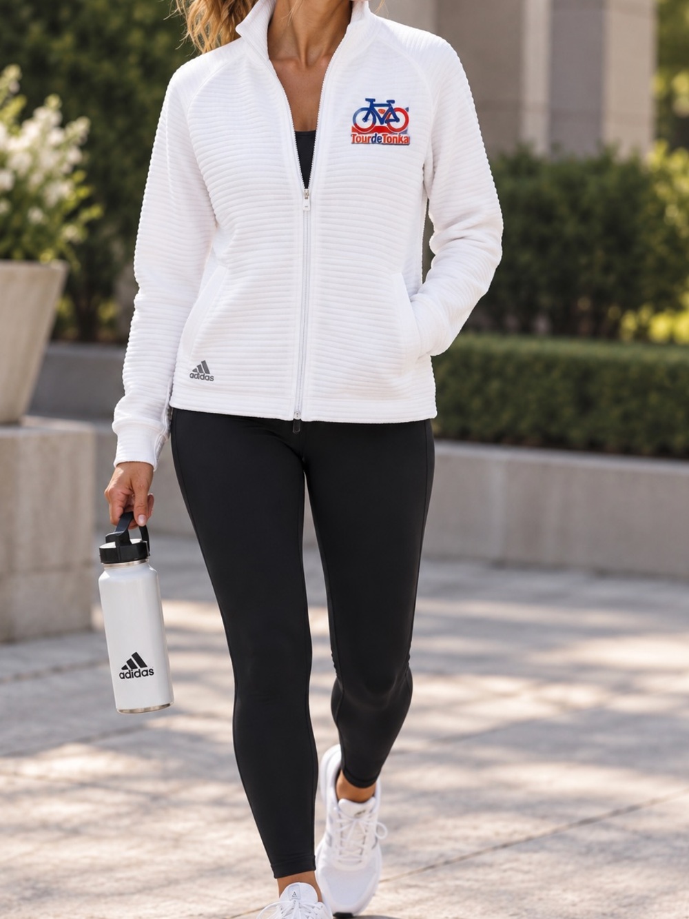 adidas Golf Tour de Tonka Jacket Womens XL White Ribbed Full Zip NWT